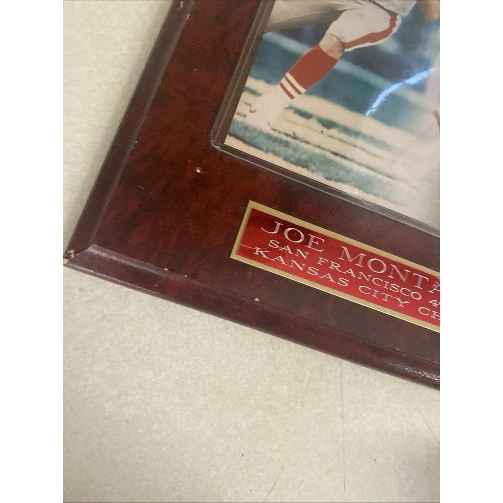 JOE MONTANA SAN FRANCISCO 49ERS FRAMED  PHOTO WALL PLAQUE DECOR